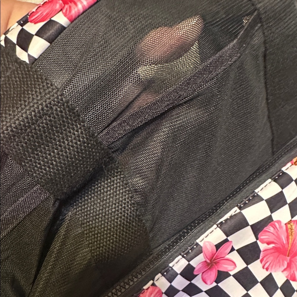 Pink Floral Checkered Small Pet Carrier - Picture 3 of 7